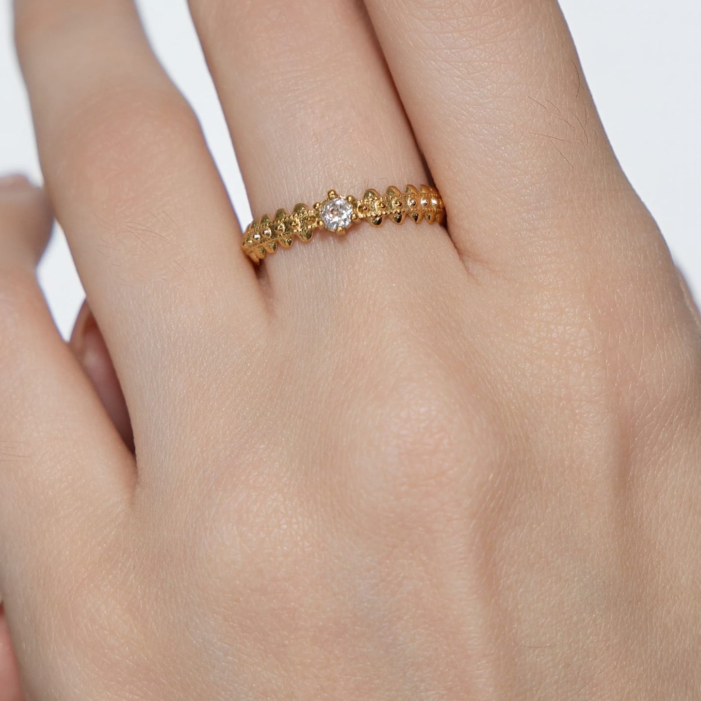 Velora ring